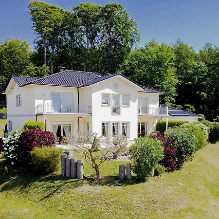 Ferienwohnungen Ostseebad Sellin Exterior photo